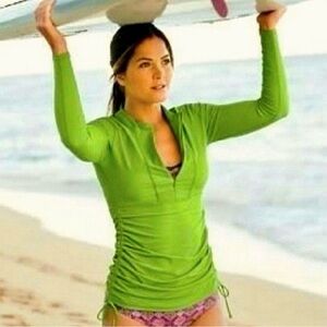 Athleta Tidal 1/2 Zip Ruched Rashguard Long Sleeve Swim Shirt/Tunic Green Size L
